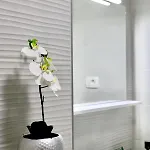 Town Centre Surprise Апартаменты *