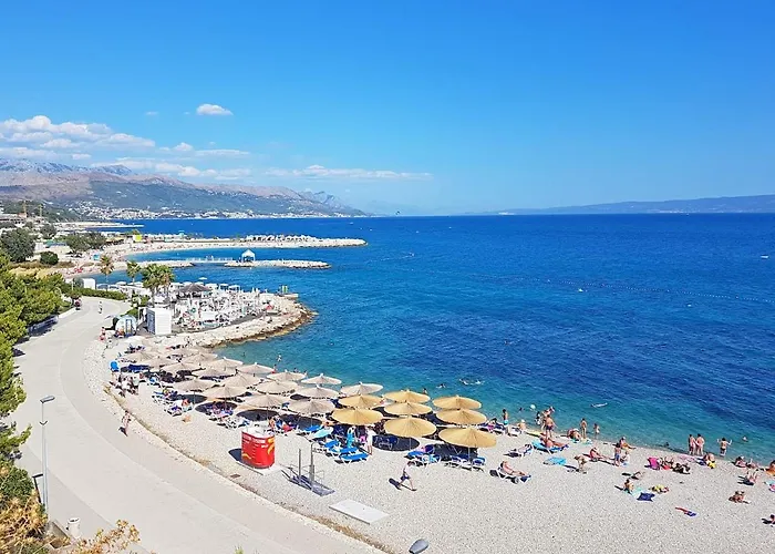 Town Centre Surprise * Split