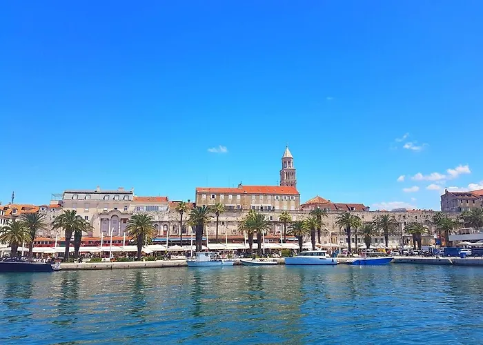 Apartment Town Centre Surprise *