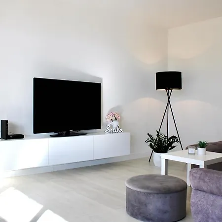 Town Centre Surprise * Split