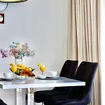 Town Centre Surprise Apartment *