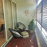 Apartment Town Centre Surprise Split